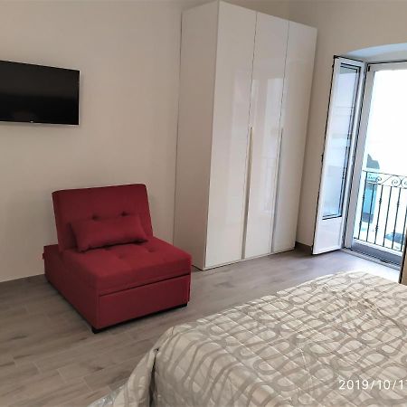 Casa Vacanze Dany Taranto Exterior foto